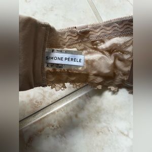 Nude strapless bra size 32D